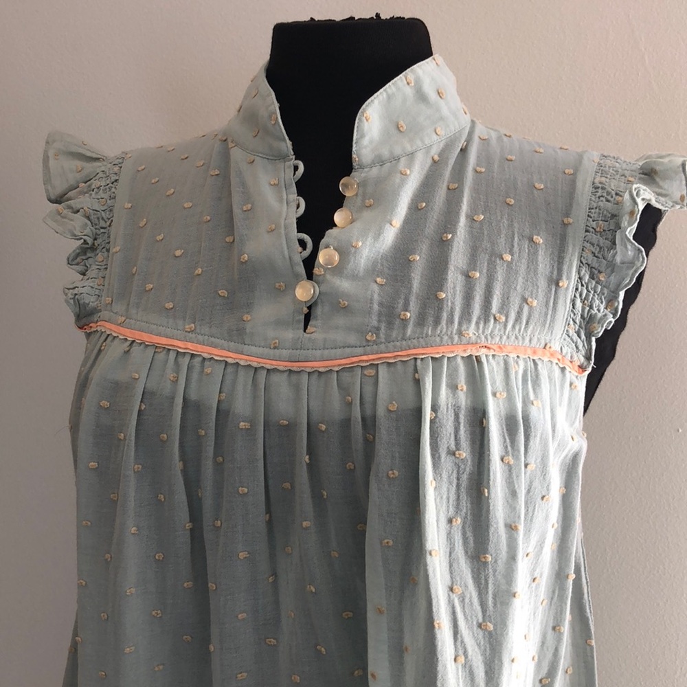 Jouvoich-Hawk Mint Colored Blouse